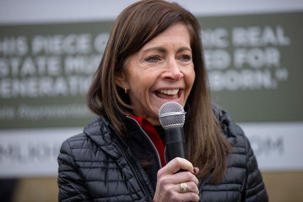 Two sources of Tammy Murphy's U.S. Senate campaign cash: State contractors and lobbyists