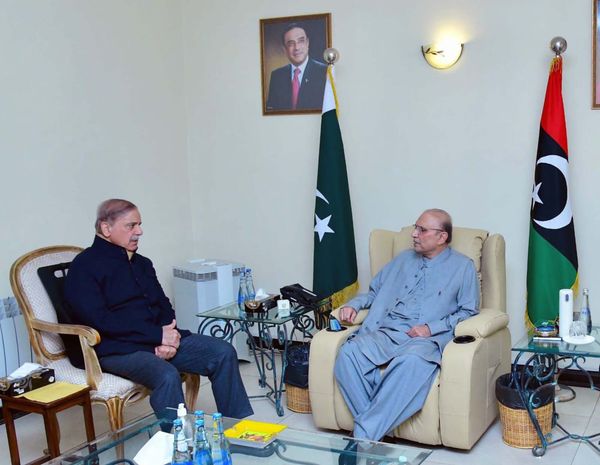 Zardari sworn in as Pakistan’s new president