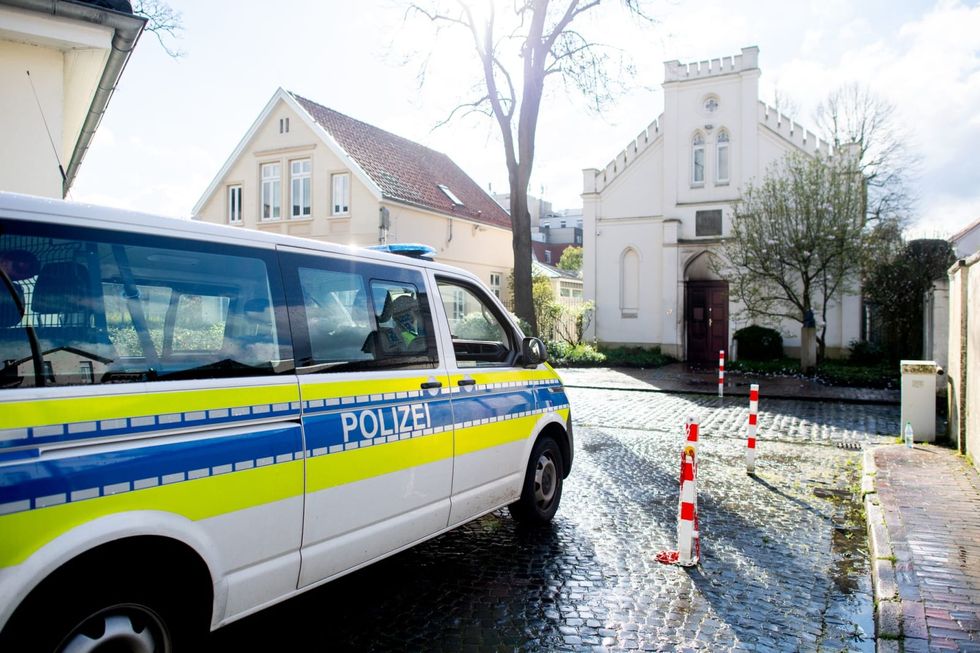 German police seek tips after arson attack on Oldenburg synagogue