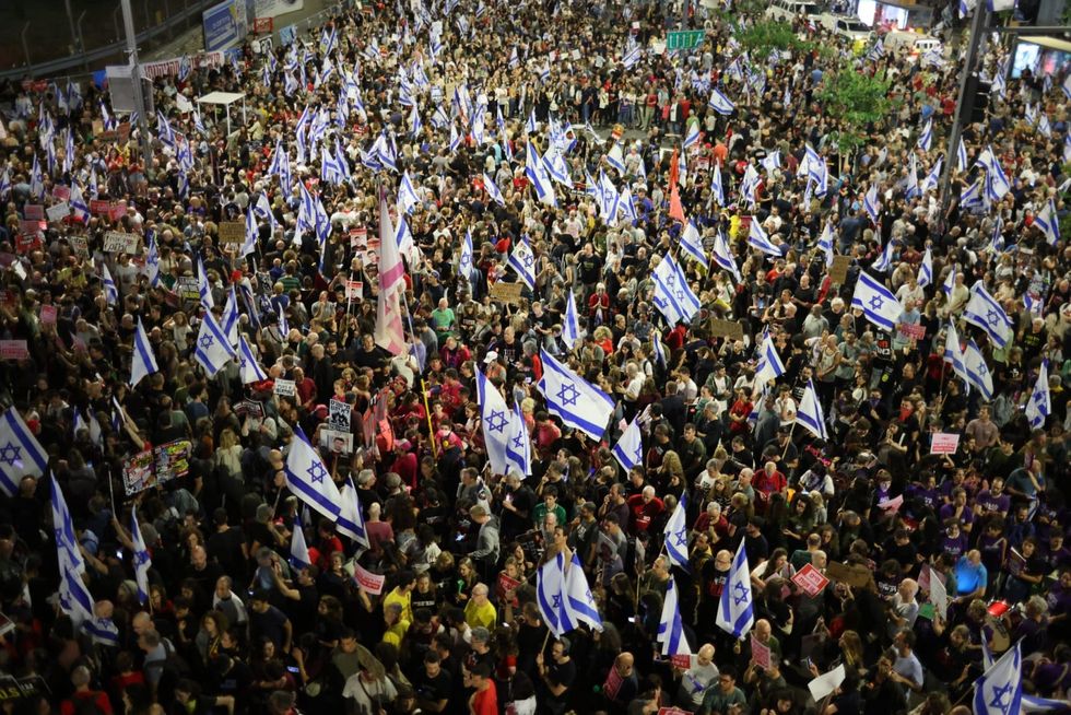 Thousands demonstrate in Israel for hostage agreement with Hamas