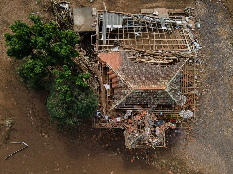 Death toll climbs over 140 in Brazilian floods with no end in sight