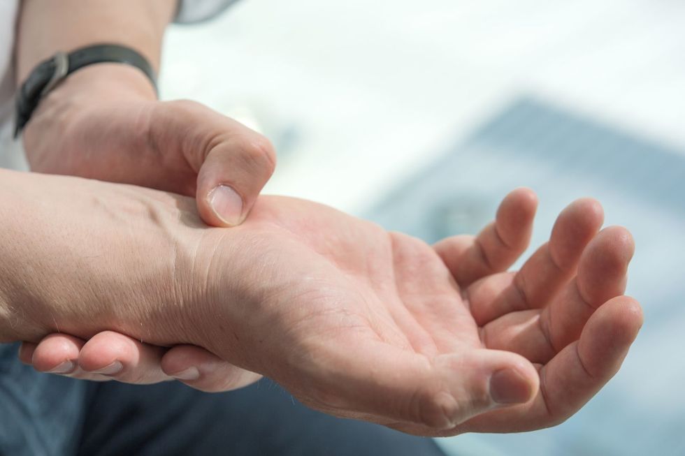 Your fingers tingle? It could be carpal tunnel syndrome