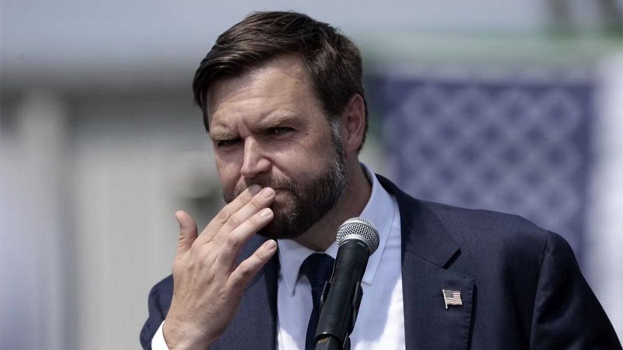 'This was so so so bad': Critics highlight J.D. Vance's 'terrible gaffe' from debate night