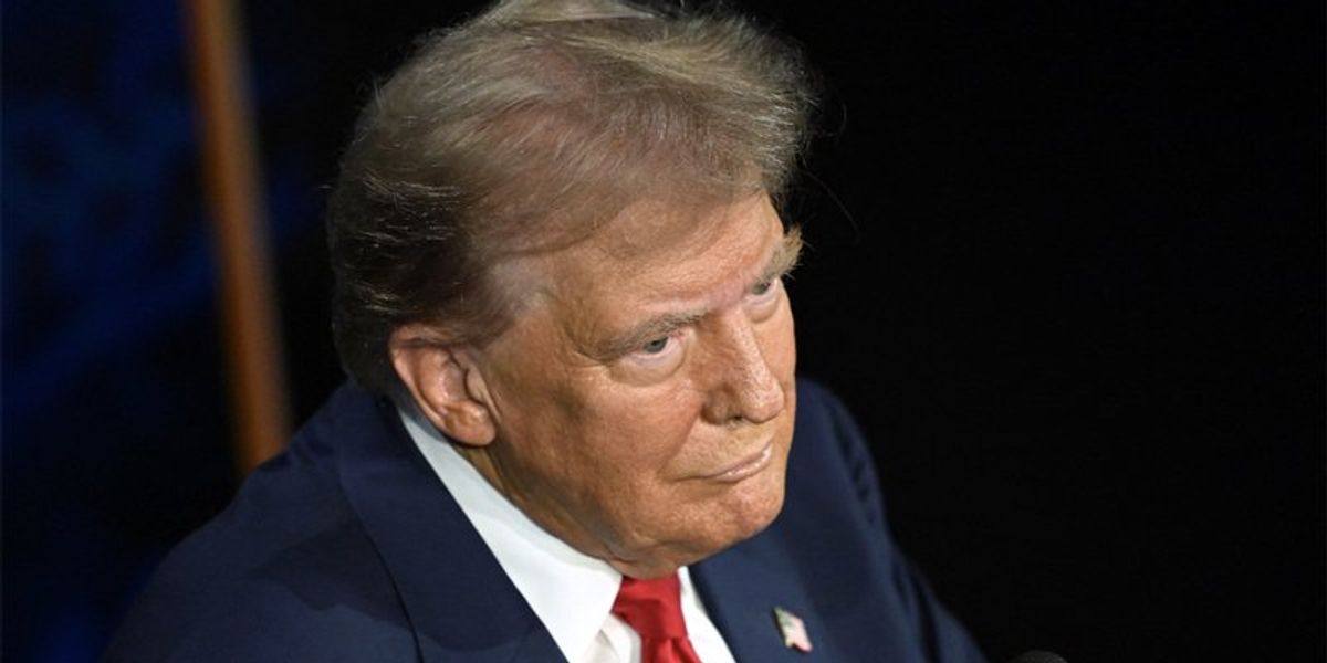 Trump is 'hanging himself' with his own rope as campaign spirals out of ...