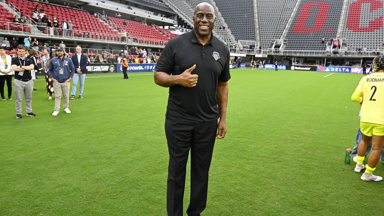 'Points on the board in Michigan': Expert says Magic Johnson delivered Harris a slam dunk