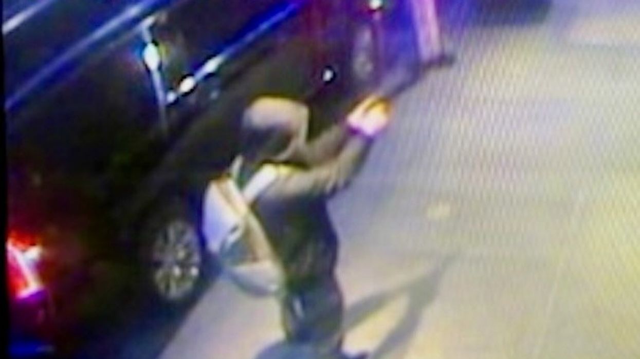 New York police hunt killer of top insurance exec