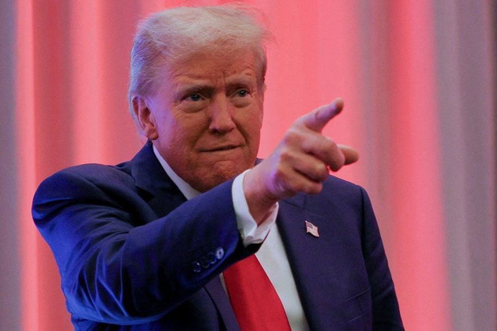 'Where’s my German friends?' Trump hosts far-right German activists who defended Nazis