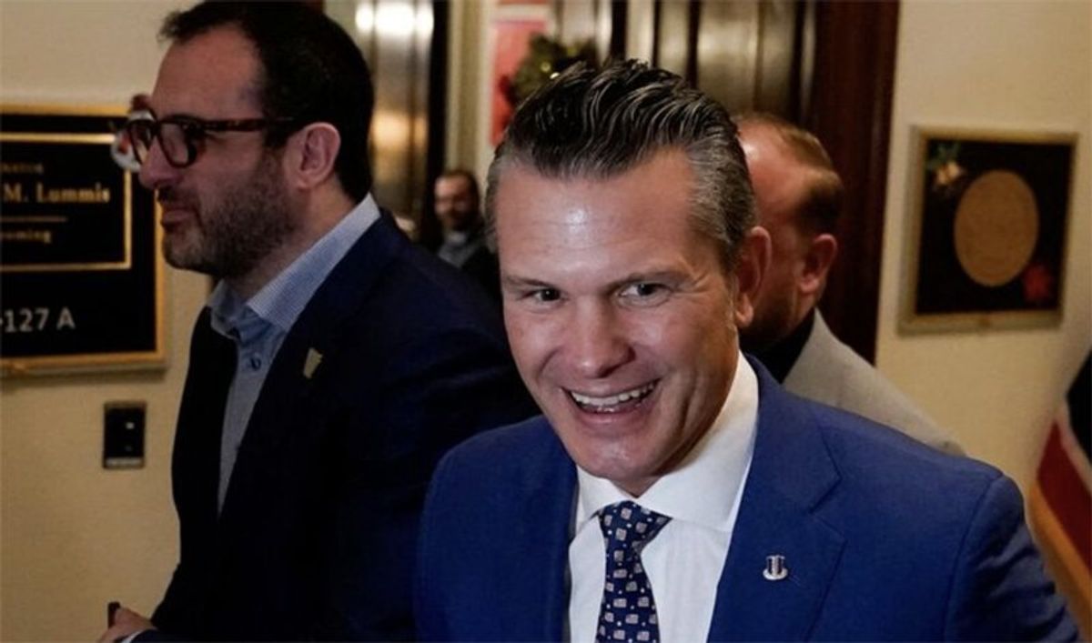 'Really bad in every way': Expert paints portrait of Pete Hegseth providing crisis advice