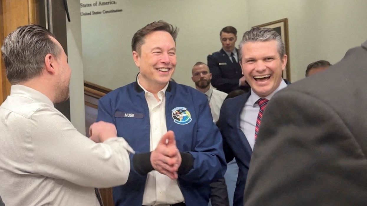 Secret Musk Pentagon briefing nixed by Trump led to ouster of longtime Hegseth associates