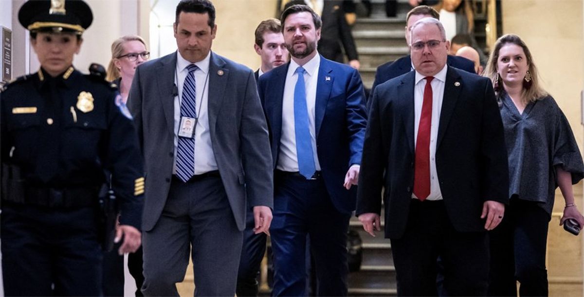 J.D. Vance is 'playing a dangerous game' by trying to overshadow Trump: analyst