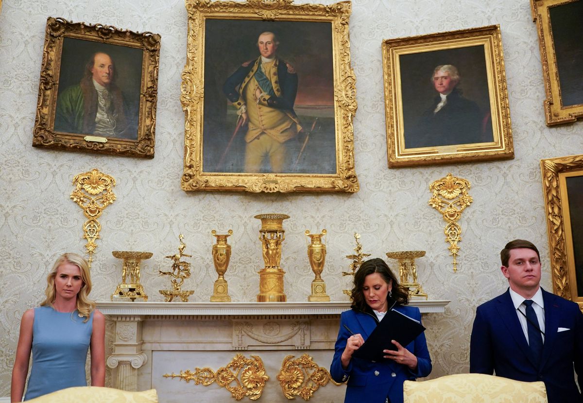 Controversial Trump meeting wins Dem governor gushing praise from unlikely source