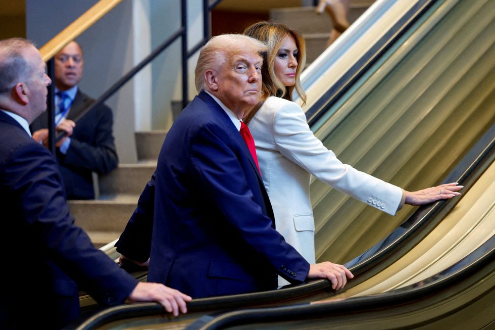Trump gripes as glitches derail major UN speech