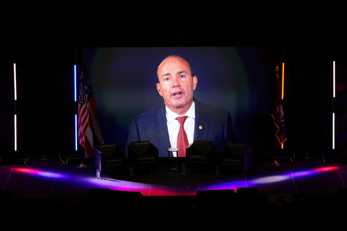 ‘This you?’ GOP senator mocked after inadvertently admitting he’s ‘not a decent person’