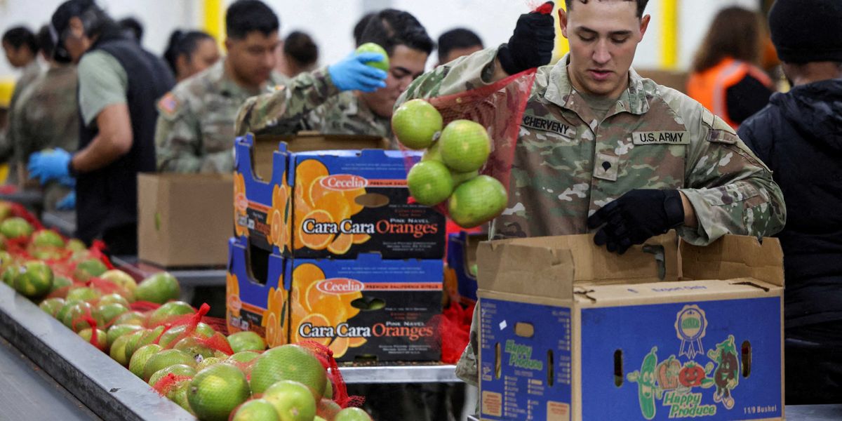 ‘Appalling’: AZ Governor fights back as Trump admin freezes SNAP benefits