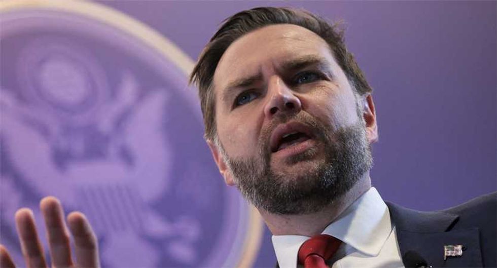 JD Vance bashed by historian over 'utterly nutty' sell-out to Putin ally