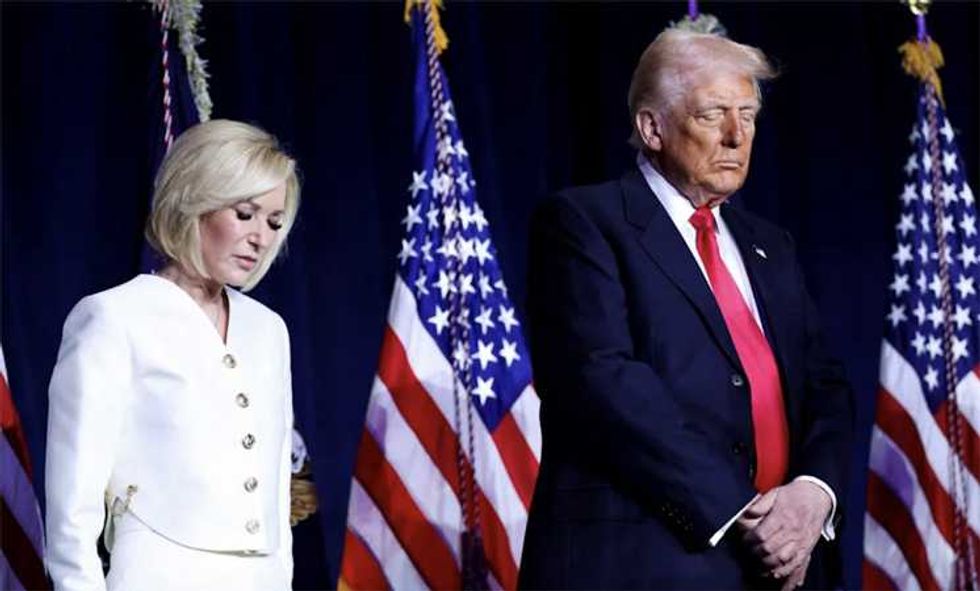 Trump's religious pals are 'happy for him to be damned' while they cash in: conservative