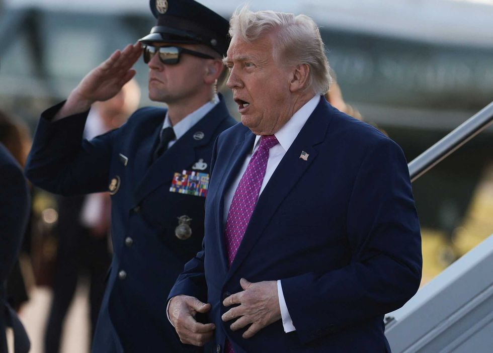 Foreign officials mock Trump behind the scenes over conflicting statements: report