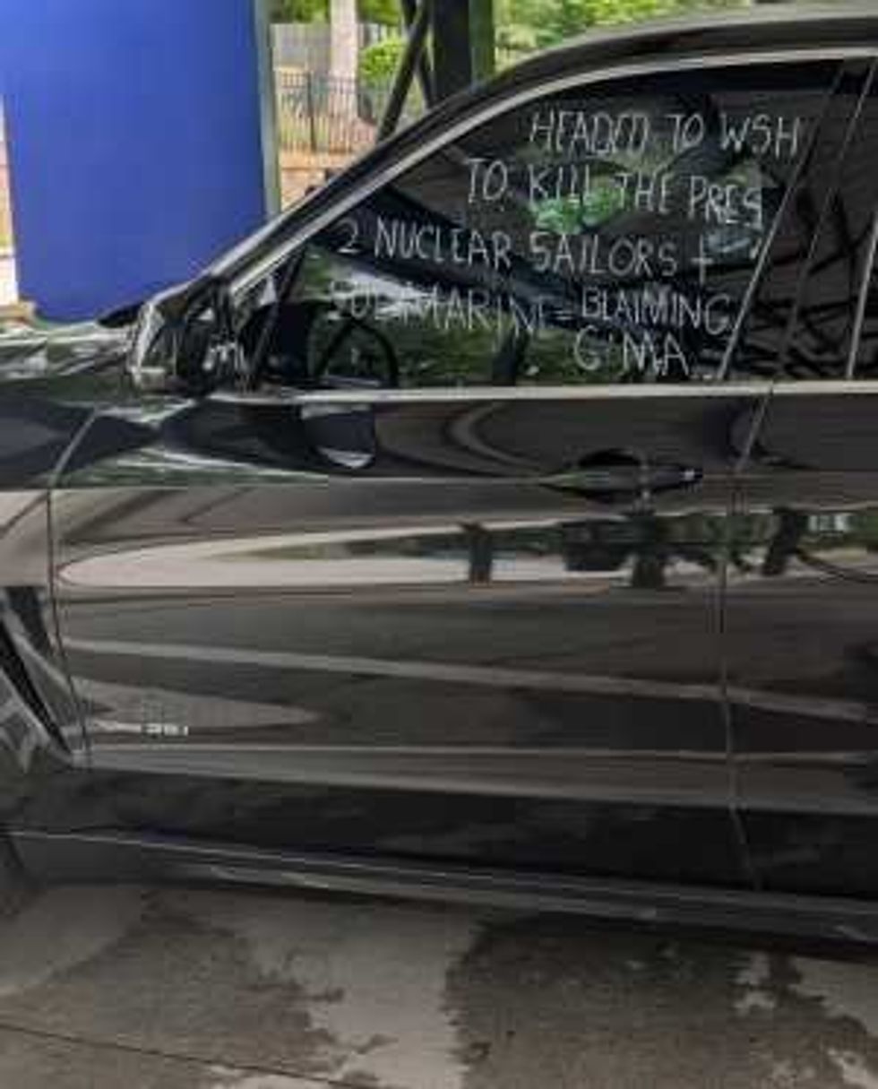 Army vet arrested after driving toward DC with assassination threat on car window: feds