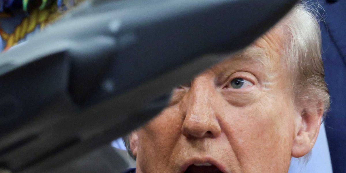 Trump ‘suddenly taking losses’ from ‘own friends’ as key leverage crumbles: report