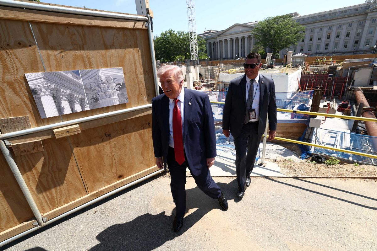 Trump ignoring ‘ticking time bomb’ that will lead to ‘recession’ – or worse: expert