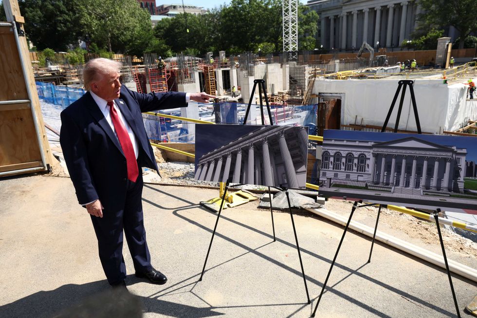 Dems squabble over plans to 'bulldoze Trump's ballroom'