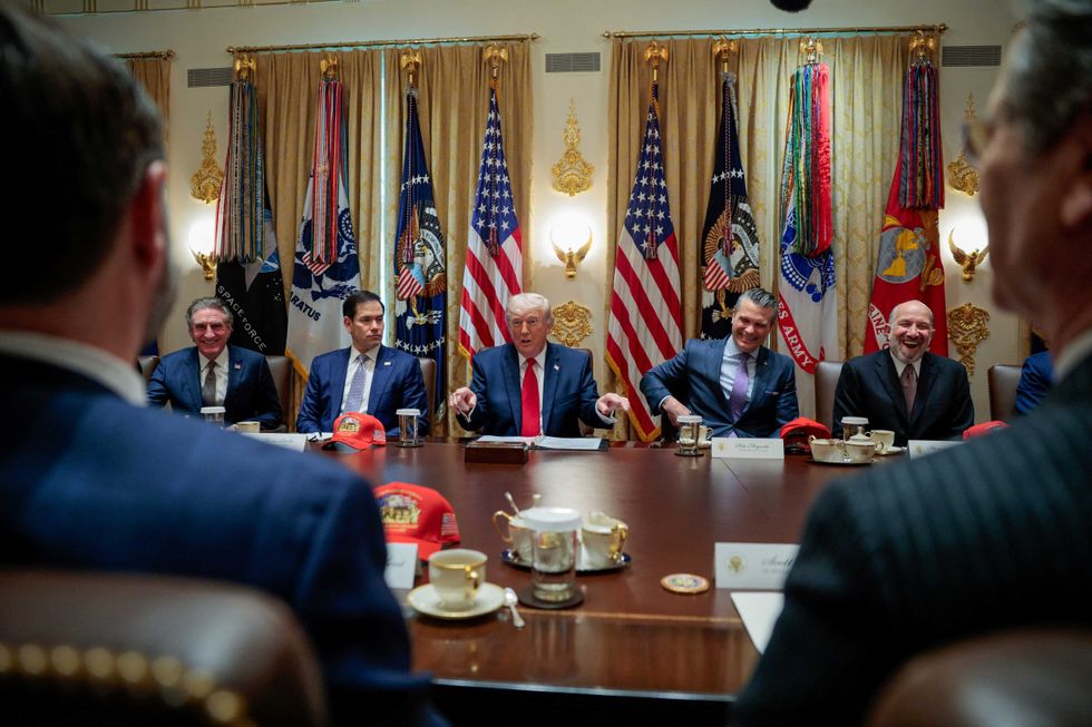 Ex-insider warns of 'dictatorial dementia' as Trump copes with his 'impending mortality'