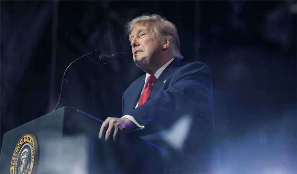 White House deletes photos of sparse State Fair turnout after Trump pitches a fit: report