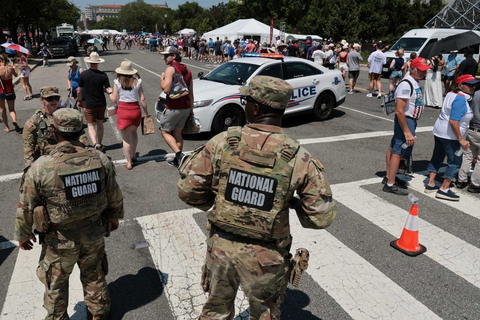 Chaos erupts as hundreds refuse to follow emergency evacuation order near State Fair