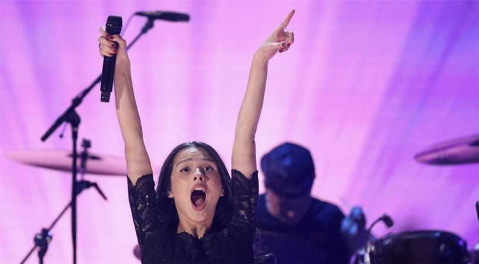 Rankled Olivia Rodrigo sics fan base on Trump
