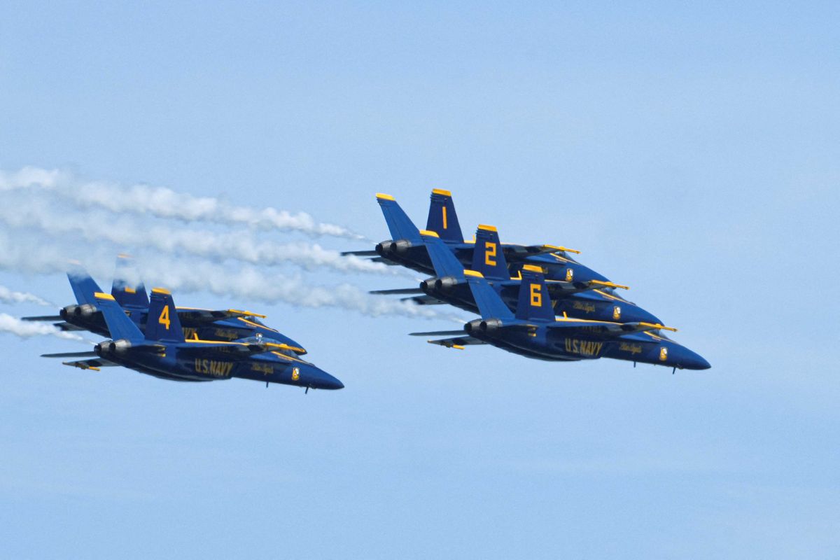 'Low-T mainstream': Trump admin thumbs nose at beachgoers terrified by jet buzzing