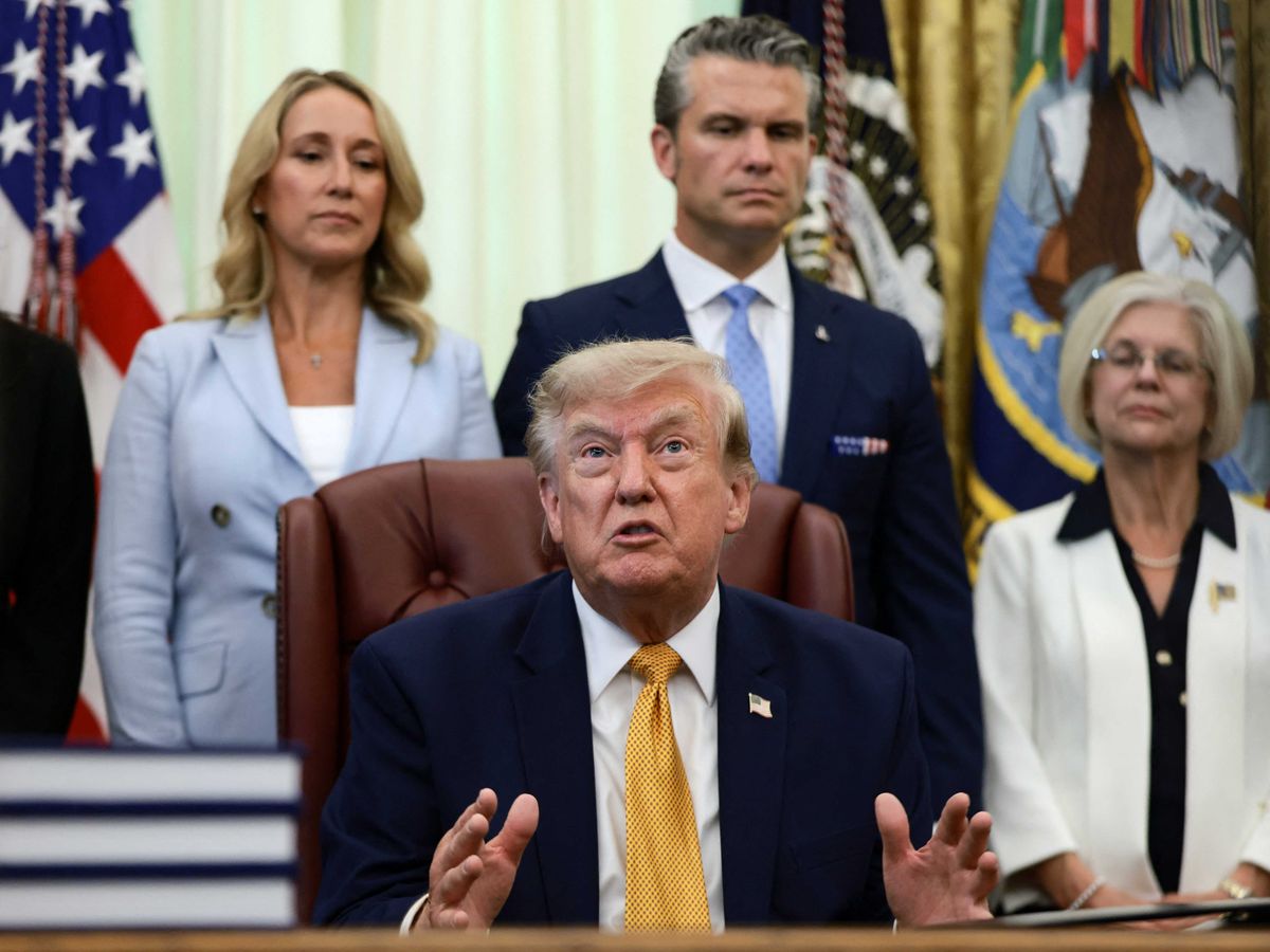 Scheme hatched to haul Trump out of office as top lawyers zero in on under-the-radar law