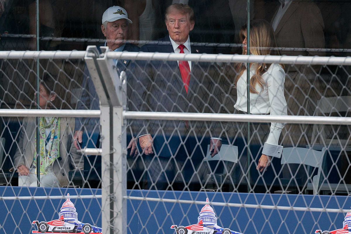 Illegal order meant to protect Trump caught on live TV: journalist
