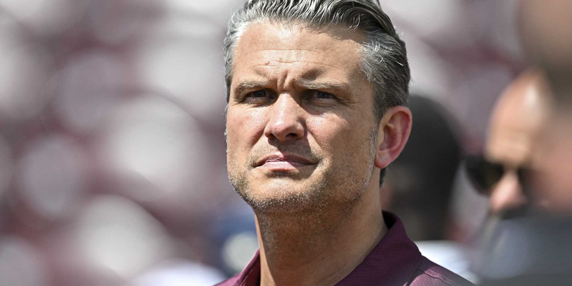 Fuming GOP senators start blaming haphazard Hegseth for collapsing midterm chances