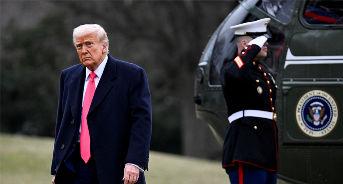 'Clear indications that Donald Trump’s presidency is endangered' after climbdown: expert