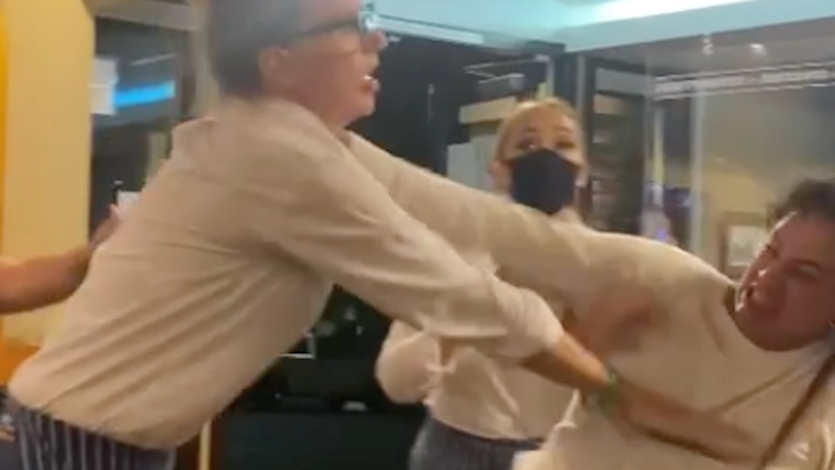 Raging 'Karen' attacks restaurant workers with cleaning spray and fists: 'I don't need a mask – I'm vaccinated!'