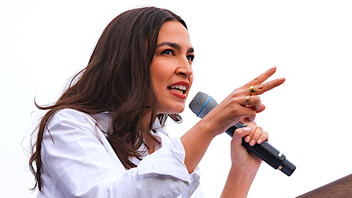 'AOC can win': MAGA TV anchor stuns co-hosts with 2028 prediction