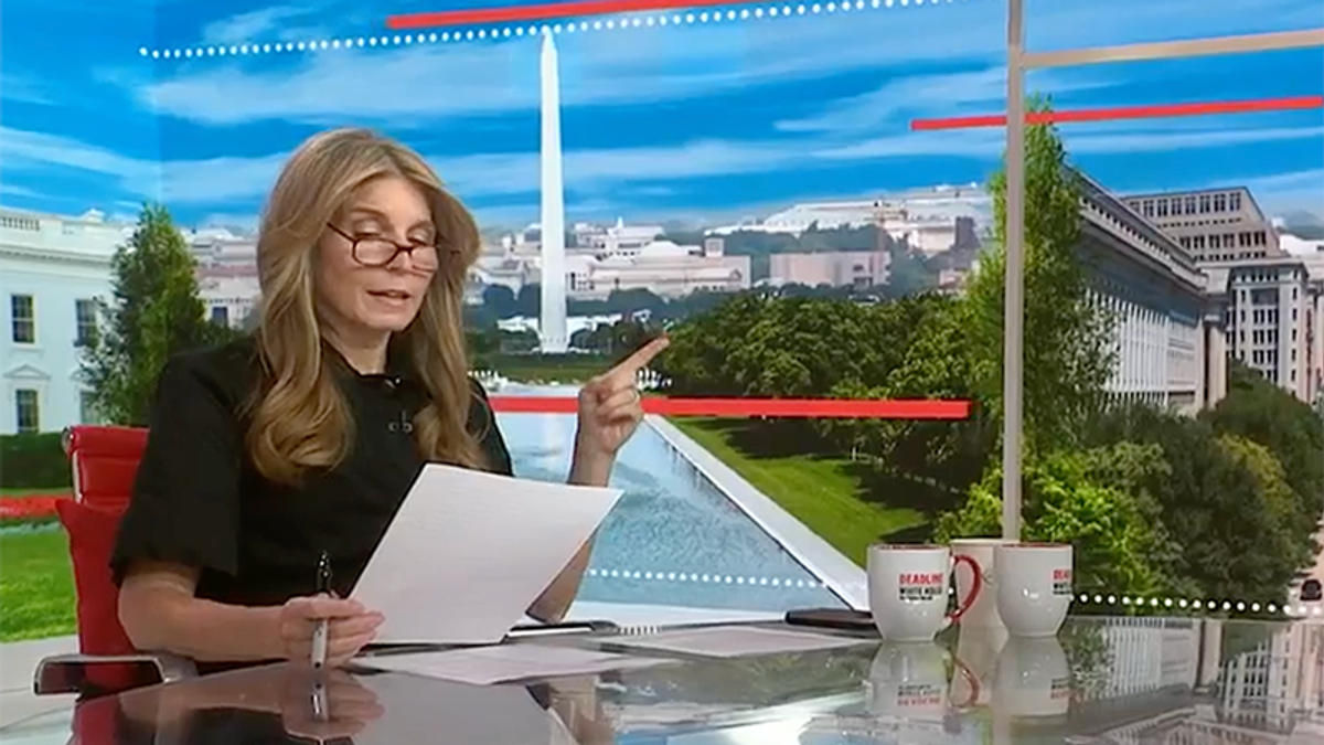 'Like a British comedy': Nicolle Wallace mocks Trump with dramatic reading