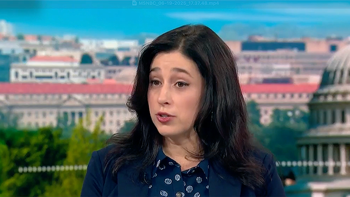 Expert shares 'real question' facing Trump now as trade war tanks 'soft landing'