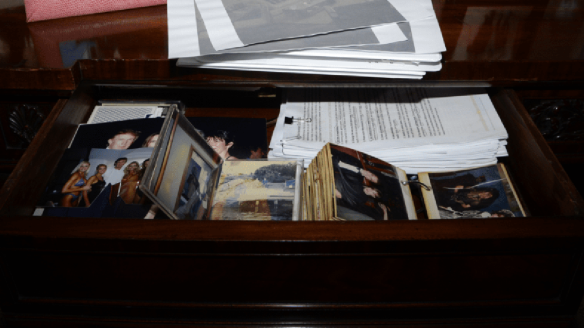 ‘In-your-face cover up’: Trump photo discovered in Epstein files pulled from DOJ website