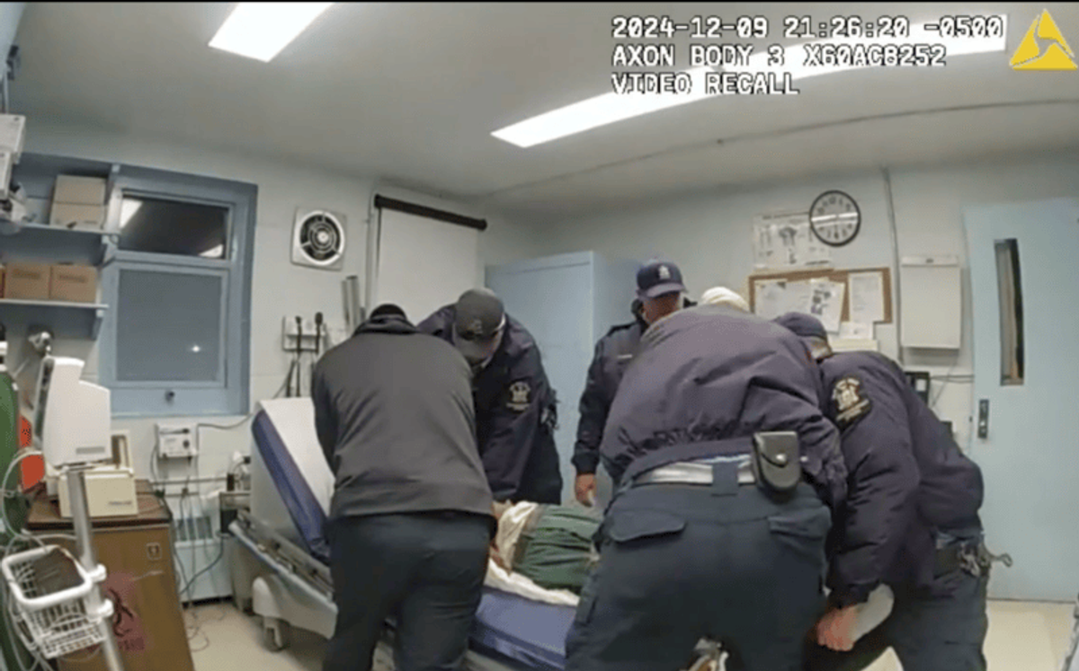 'Shocking and disturbing': NY officials release footage of inmate's fatal beating
