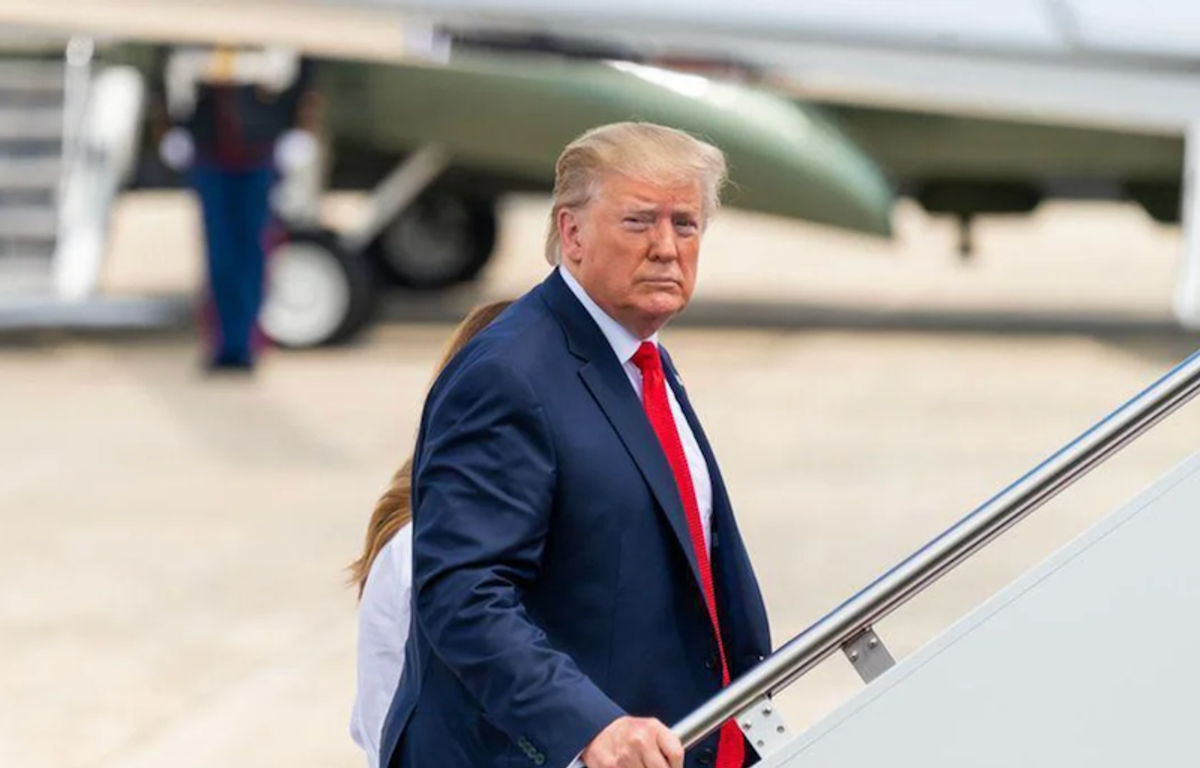 'Wait a minute!' Ex-prosecutor shows how Judge Cannon contradicted herself in Trump case