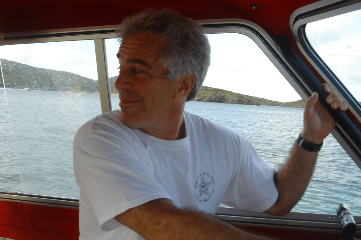 ‘I have a female for him’: Ex-prosecutor flags Trump time link to ominous Epstein message