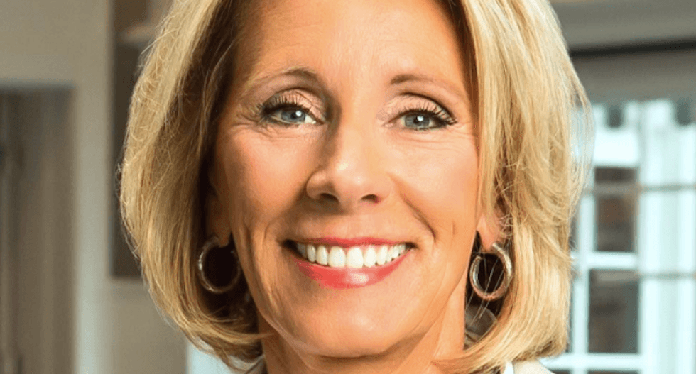 Betsy DeVos’ tacky ‘McMansion’ gets hilariously deconstructed by an architecture expert