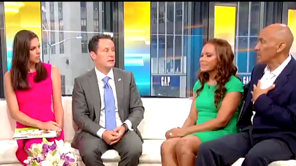 'That's a deceptive headline': NFL icon blasts Fox News for spinning his words during interview about kneeling