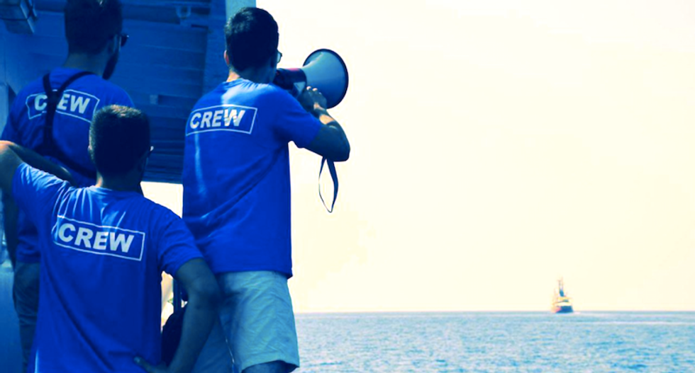 Racist pests helped out at sea by one of the refugee ships they’ve been ‘trolling’ through megaphones