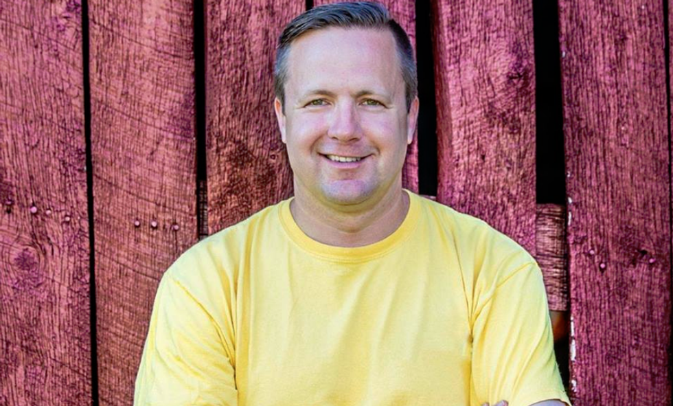 Virginia Trump campaign chairman accuses Hillary Clinton of 'encouraging the murder' of Dallas cops