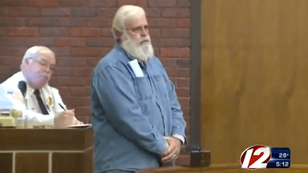 Shopping mall Santa accused of pinching 18-year-old elf's bottom