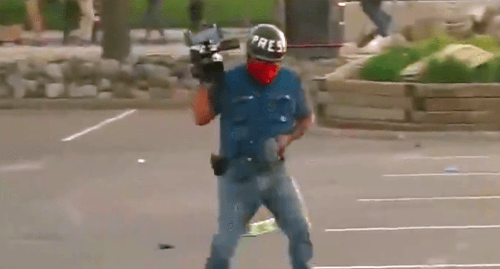 ‘They just fired on us’: Horrifying videos of cops ‘using journalists for target practice’ in Minneapolis