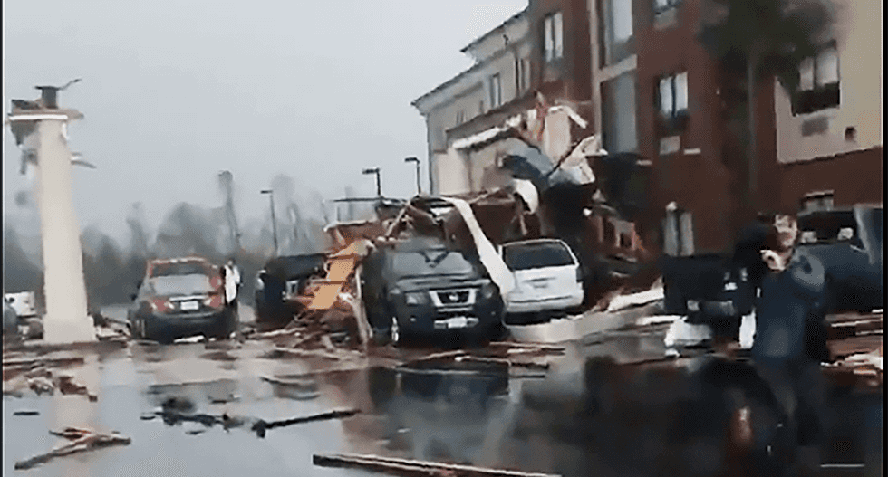 'Never seen anything like this': Meteorologist records haunting sound of Hurricane Michael wind as it blows through hotel pipes