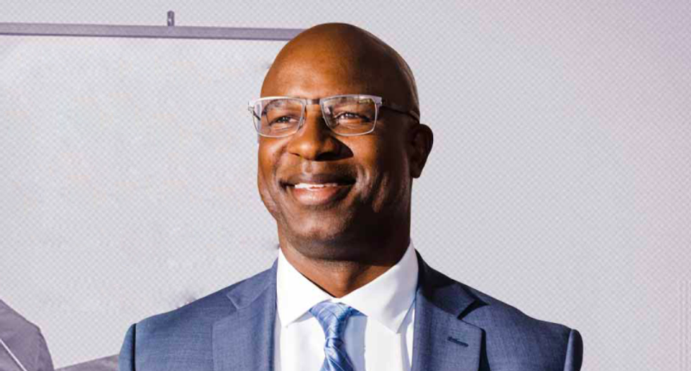 NYT calls for ‘new faces’ and ‘new ideas’ while backing two progressives challenging incumbent Democrats